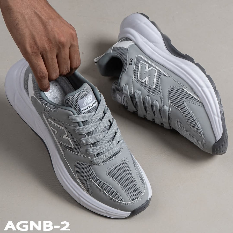 NEW Balance 530