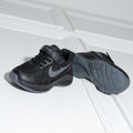 Nike EK2