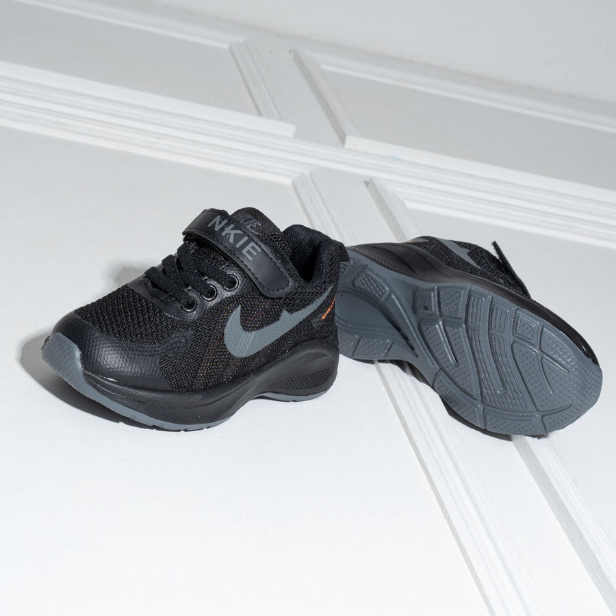Nike EK2