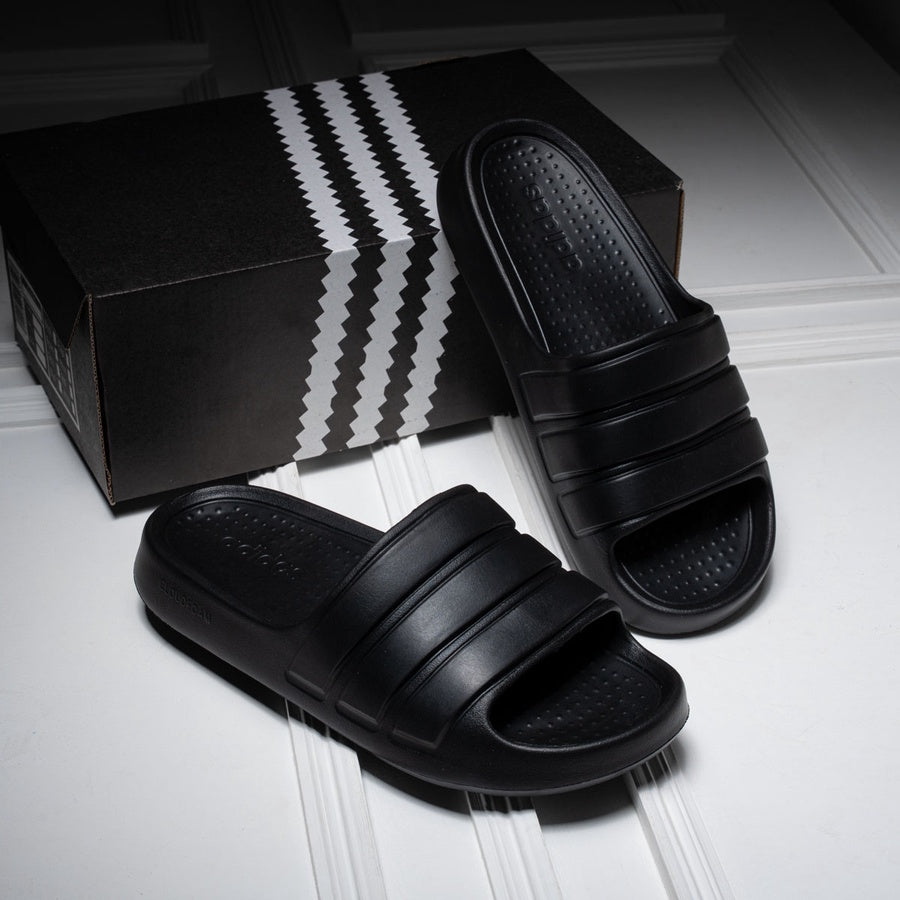Adidas Slipper