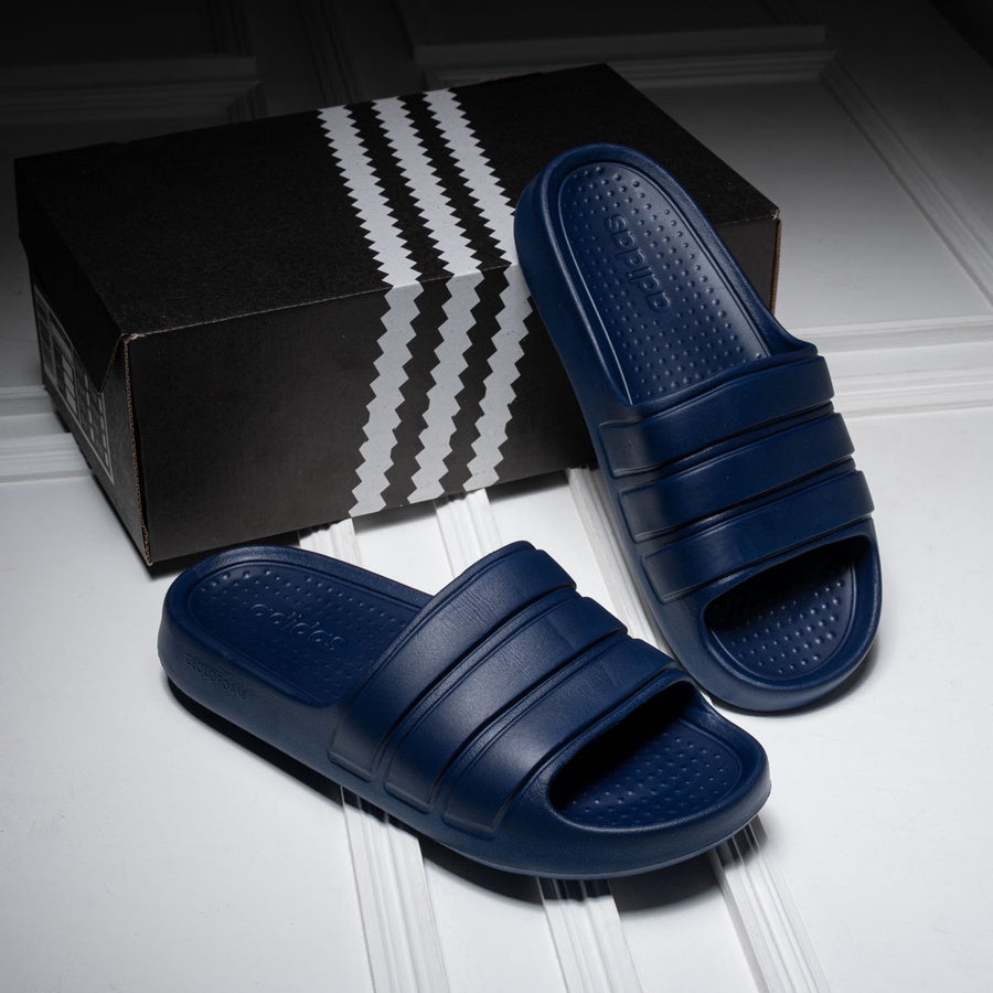 Adidas Slipper