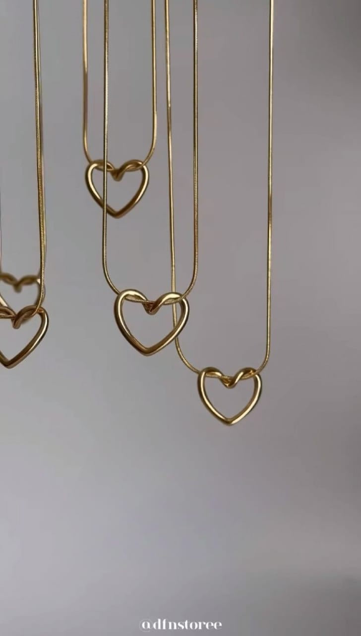 💖 Trendy Heart Necklace