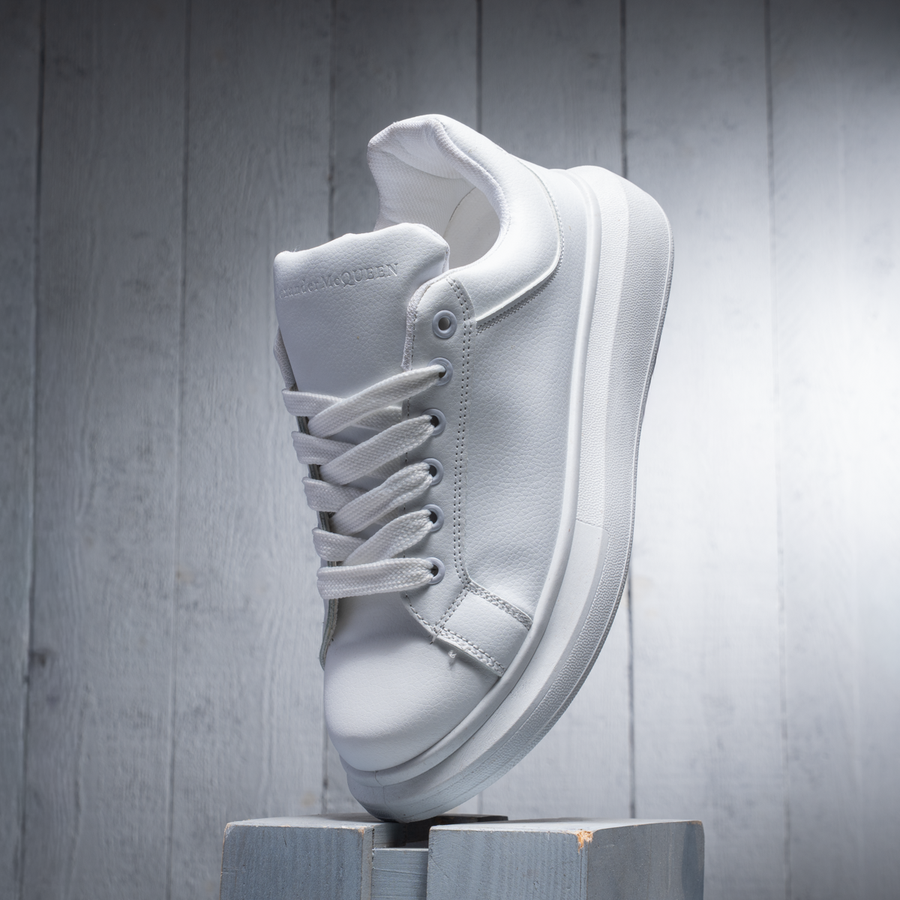 حذاء Alexander McQueen كود  dav1  (مخزن dv)