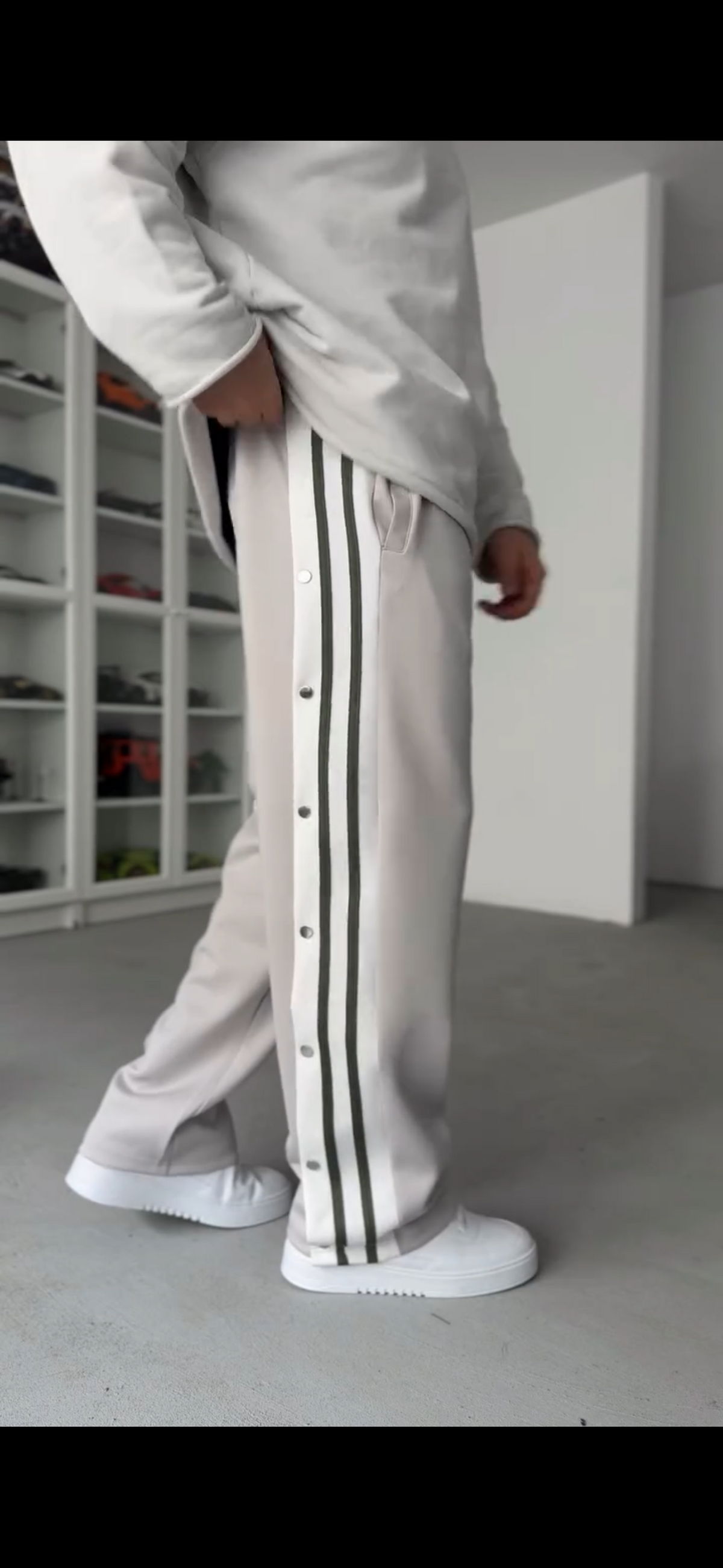 بنطلون اديدس Adidas r9 ( مخزن R201 )