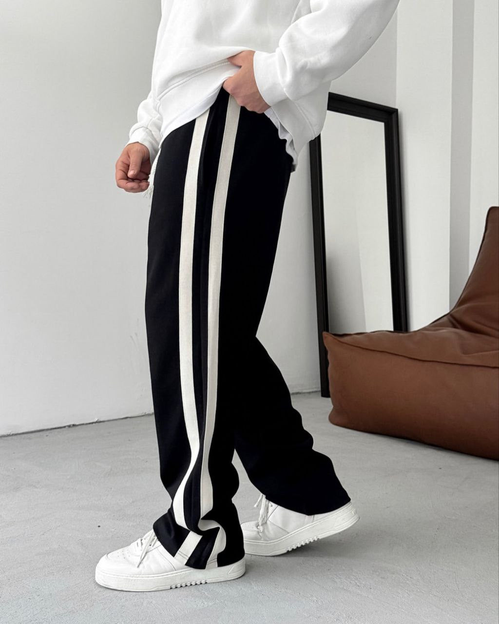 track sweatpants wide leg