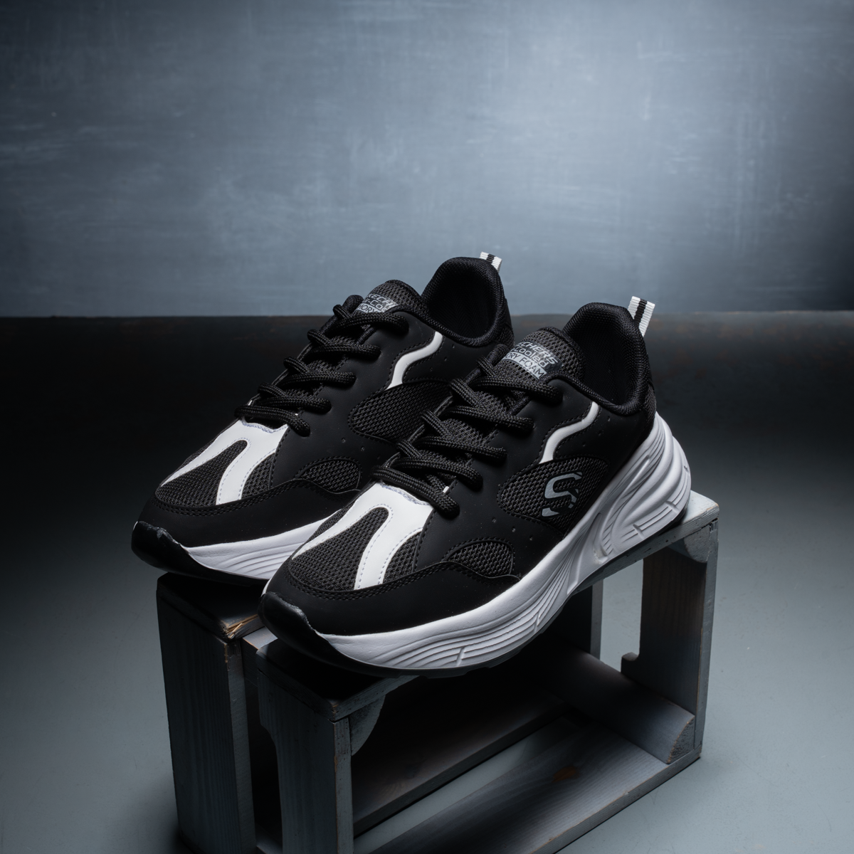 Skechers  شبابي وبناتي كودSR1 (مخزن EL1)