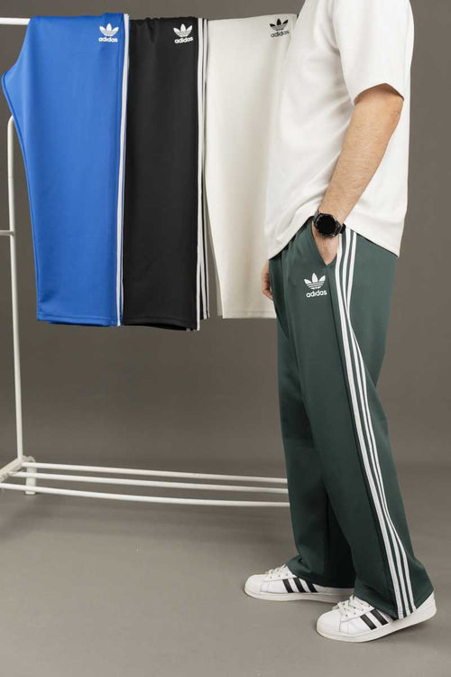 Adidas 3 line sweatpants ( مخزن 110 )